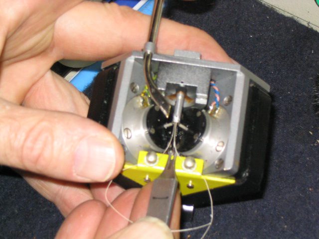 adjusting disk cutting needle